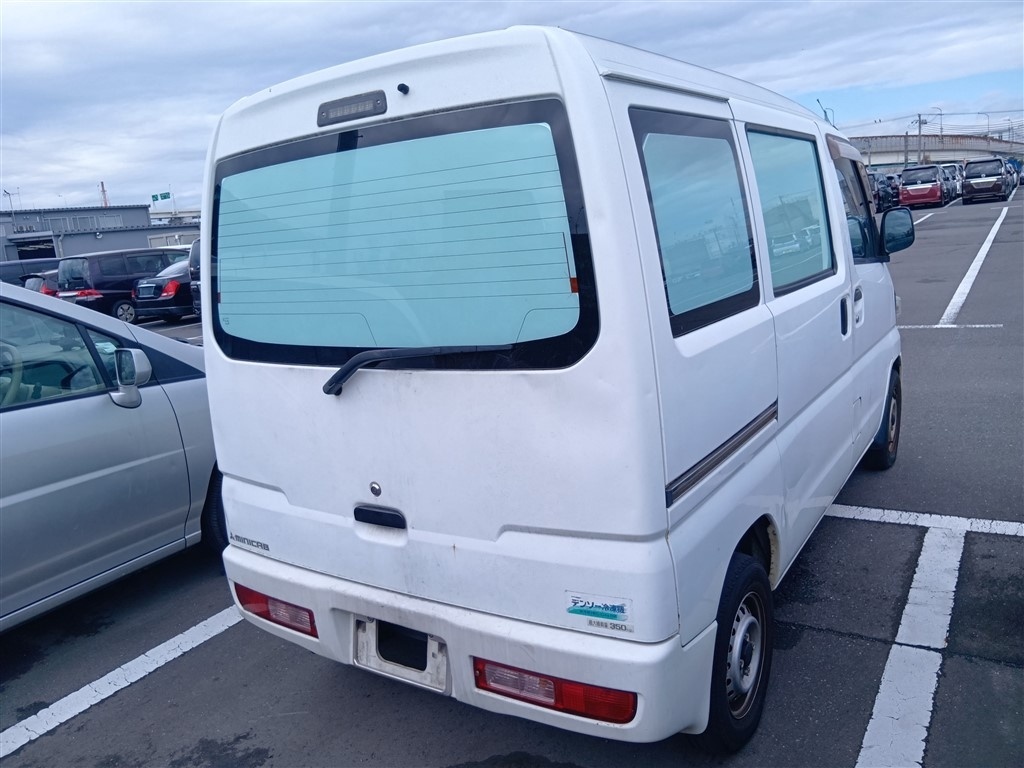 MITSUBISHI MINICAB