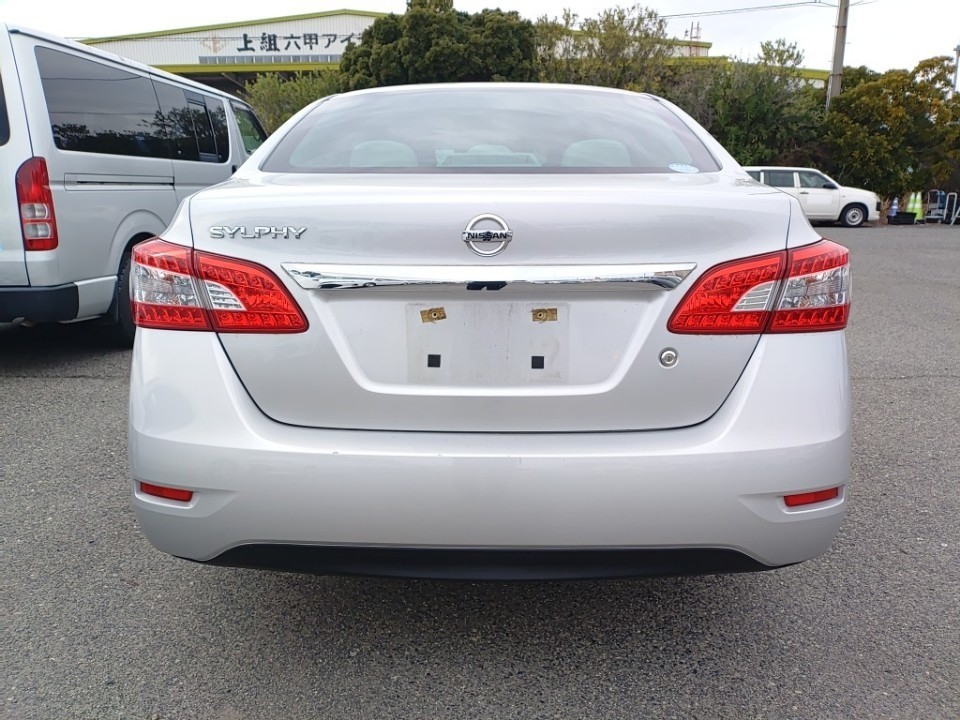 NISSAN SYLPHY
