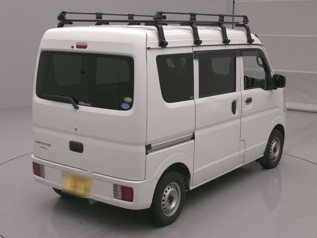 MITSUBISHI MINICAB