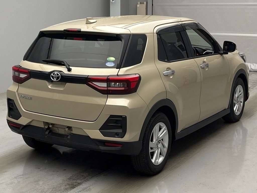 TOYOTA RAIZE