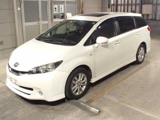 TOYOTA WISH
