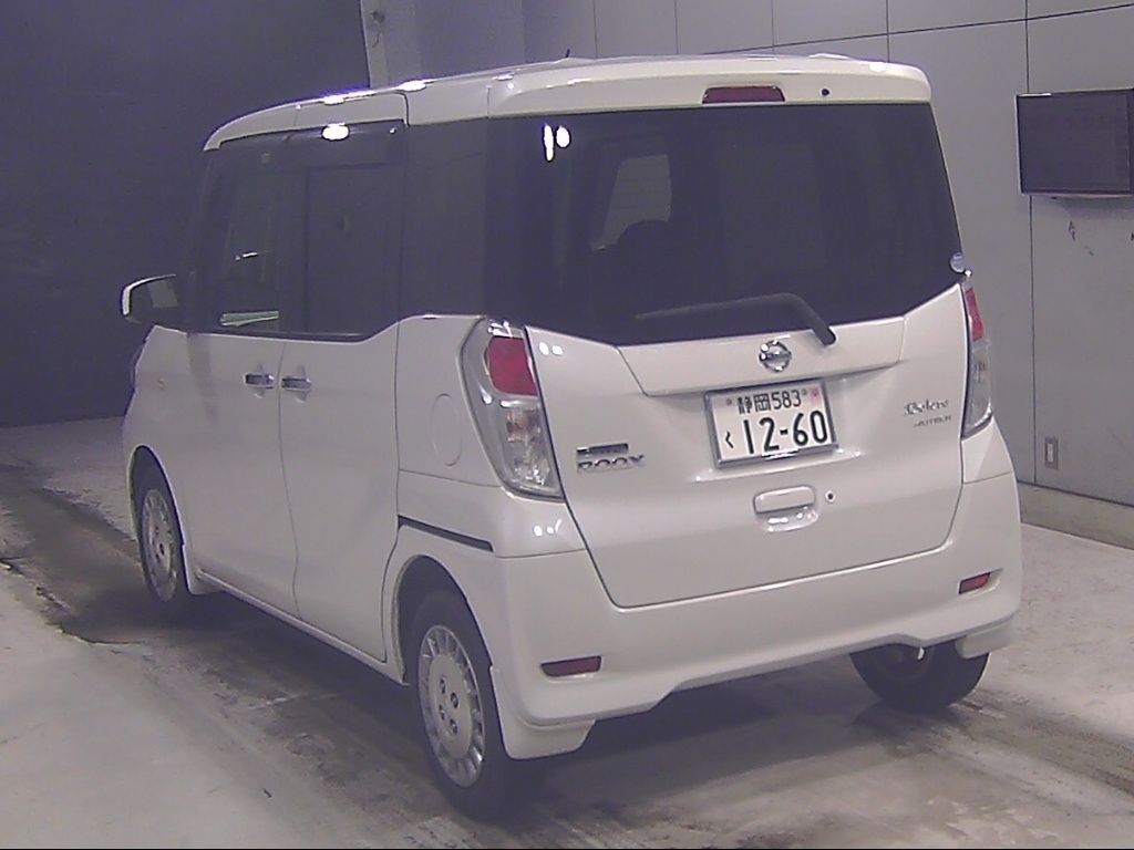 NISSAN DAYZ ROOX