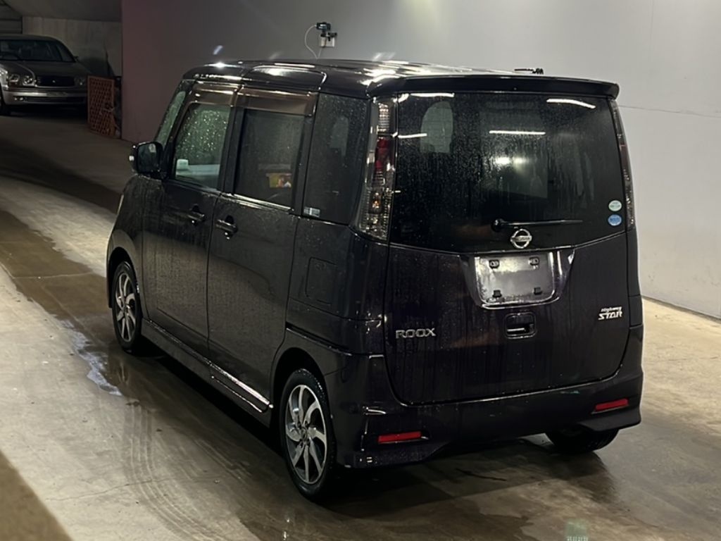 NISSAN ROOX