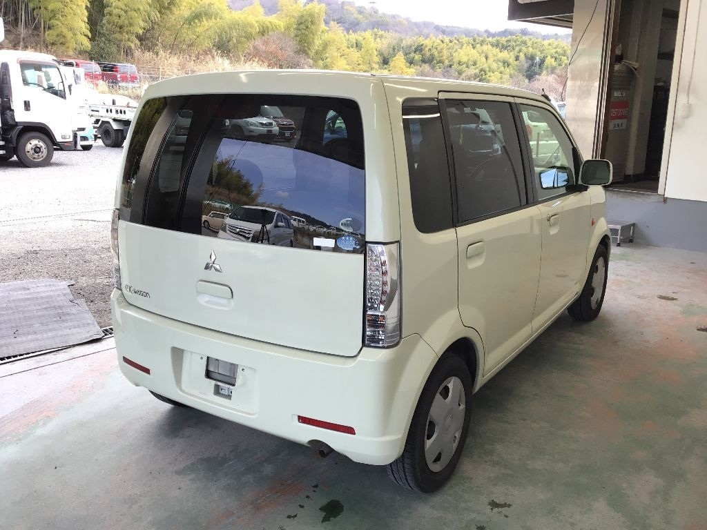 MITSUBISHI EK WAGON