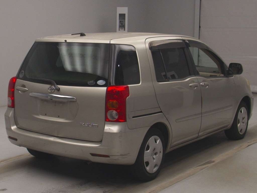 TOYOTA RAUM