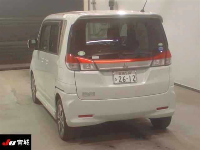 MITSUBISHI DELICA D:2
