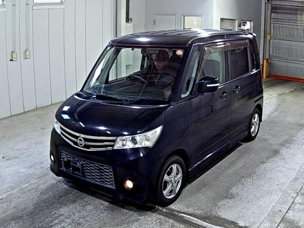 NISSAN ROOX