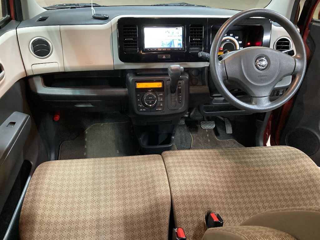 NISSAN MOCO