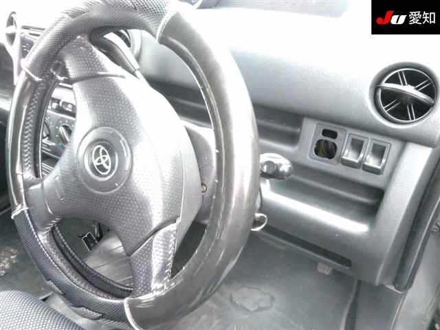 TOYOTA BB