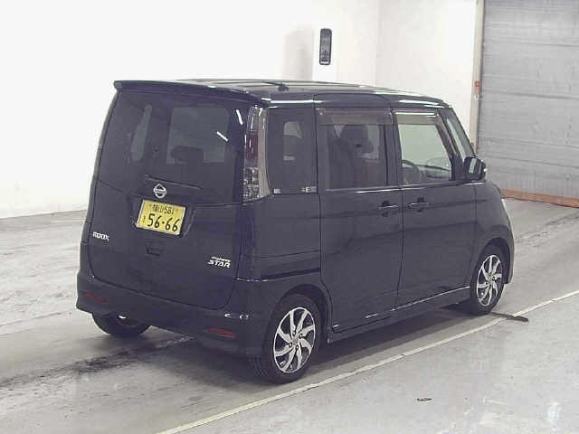 NISSAN ROOX
