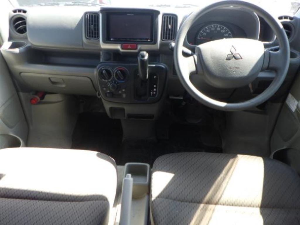 MITSUBISHI MINICAB