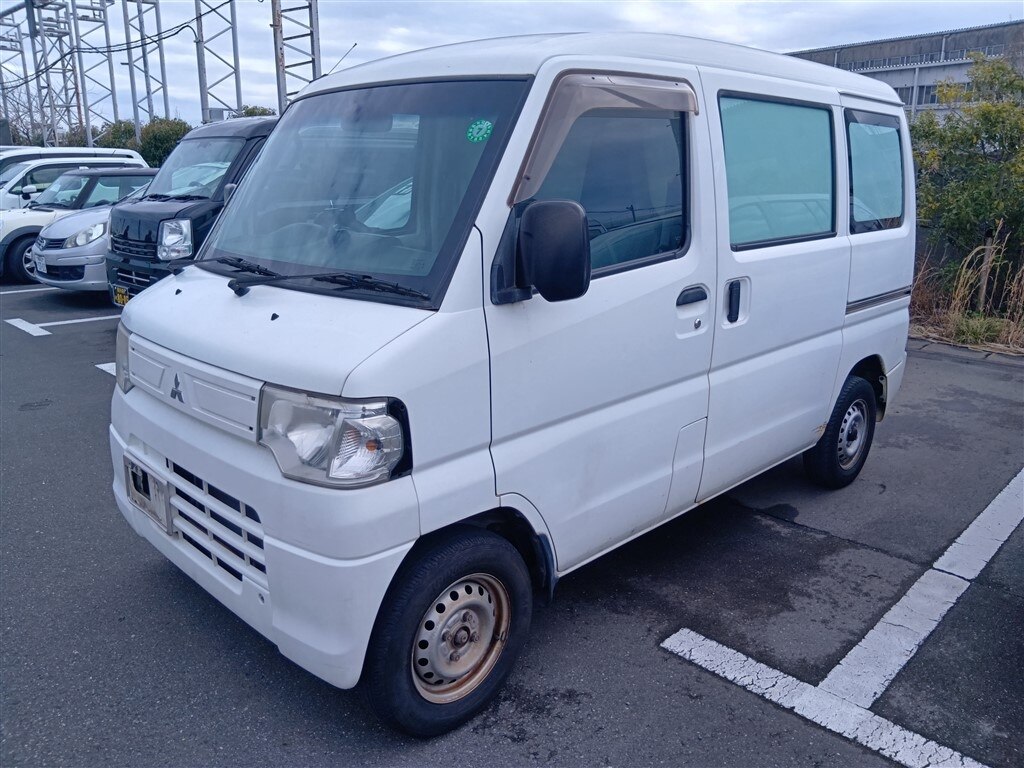 MITSUBISHI MINICAB