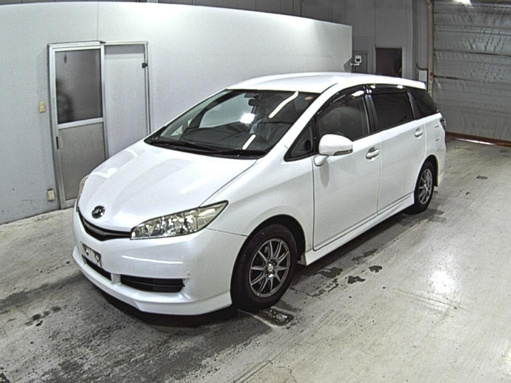 TOYOTA WISH