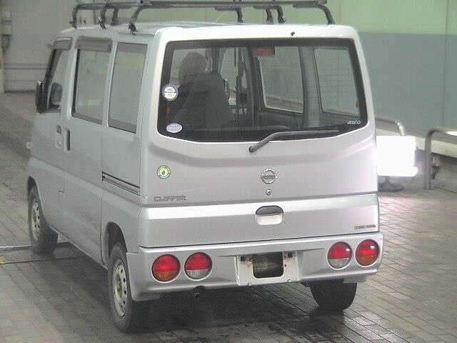 NISSAN CLIPPER
