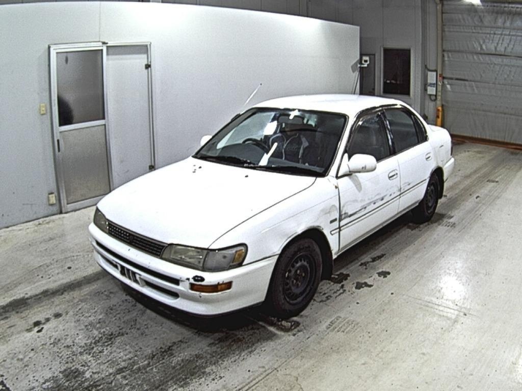TOYOTA COROLLA