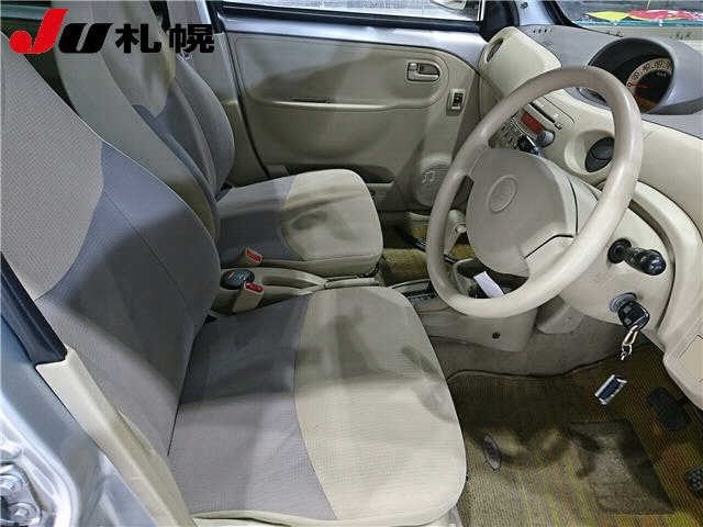 DAIHATSU ESSE