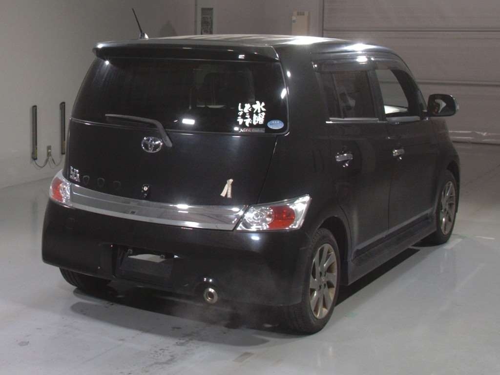 TOYOTA BB
