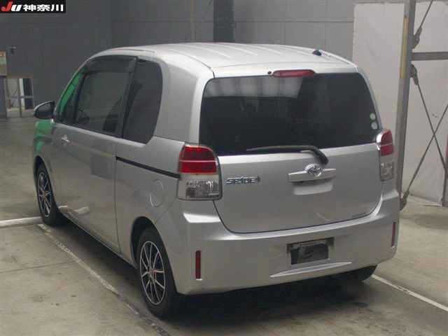 TOYOTA SPADE