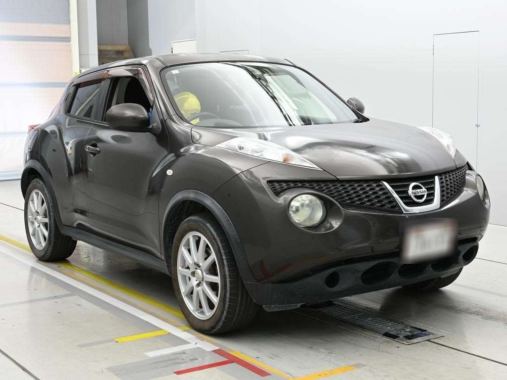 NISSAN JUKE