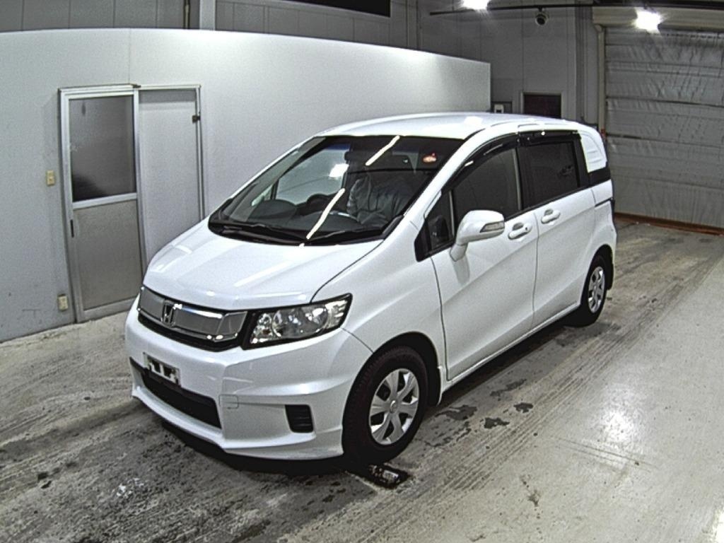 HONDA FREED SPIKE
