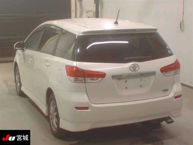 TOYOTA WISH