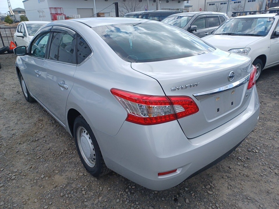 NISSAN SYLPHY