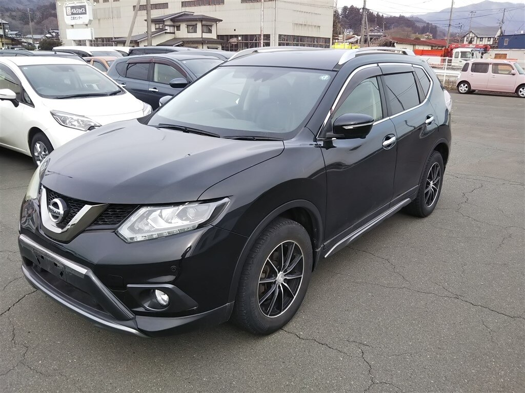 NISSAN X-TRAIL