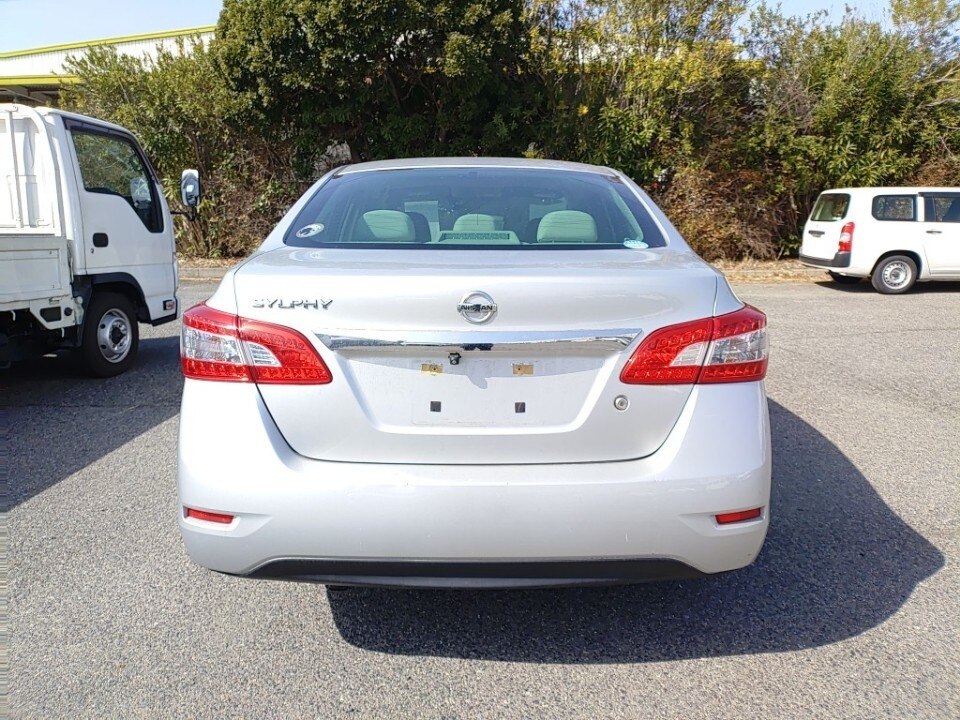 NISSAN SYLPHY
