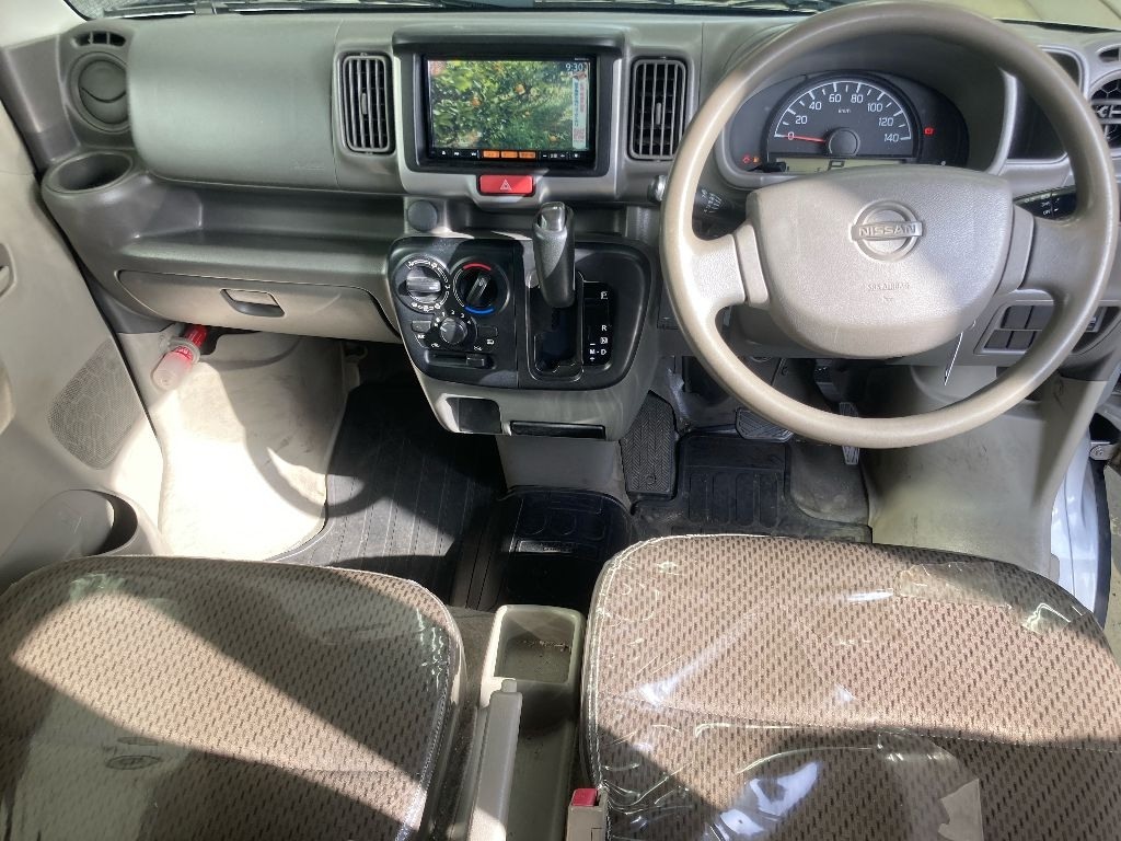 NISSAN NV100 CLIPPER