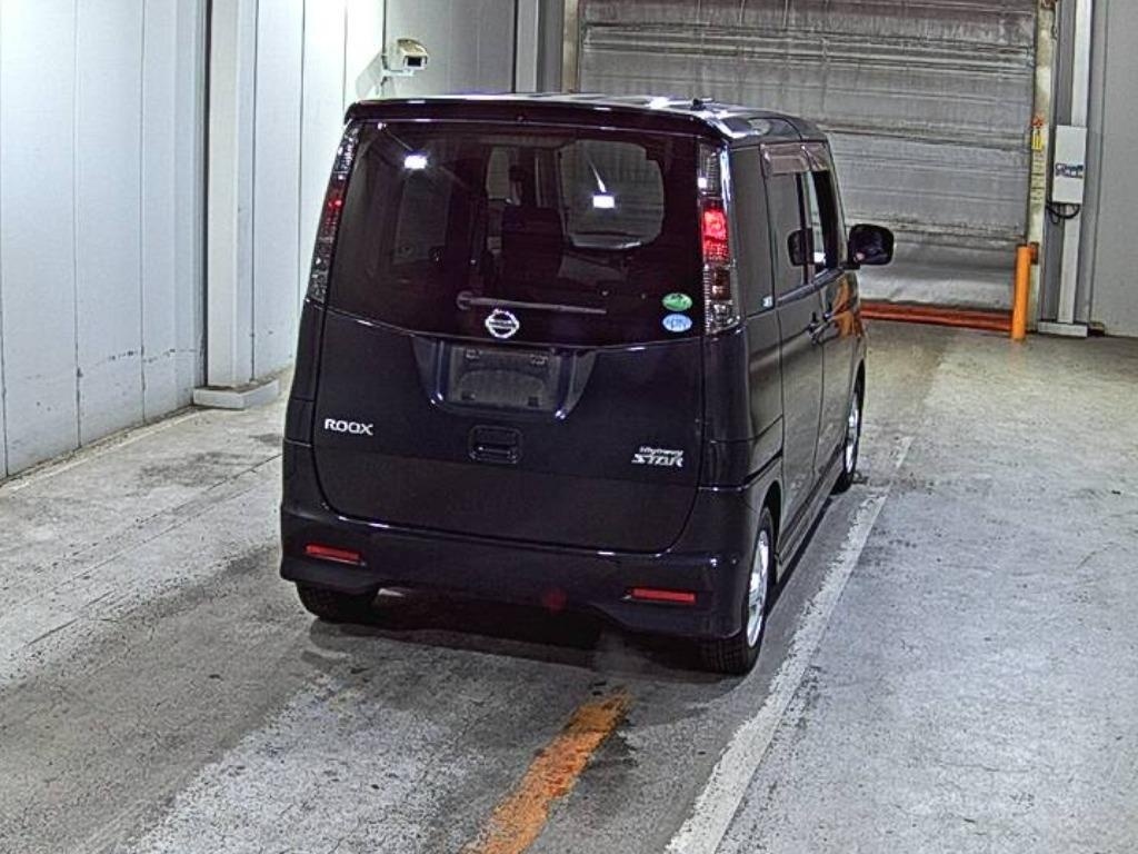 NISSAN ROOX