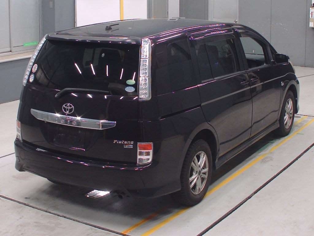 TOYOTA ISIS