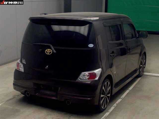 TOYOTA BB