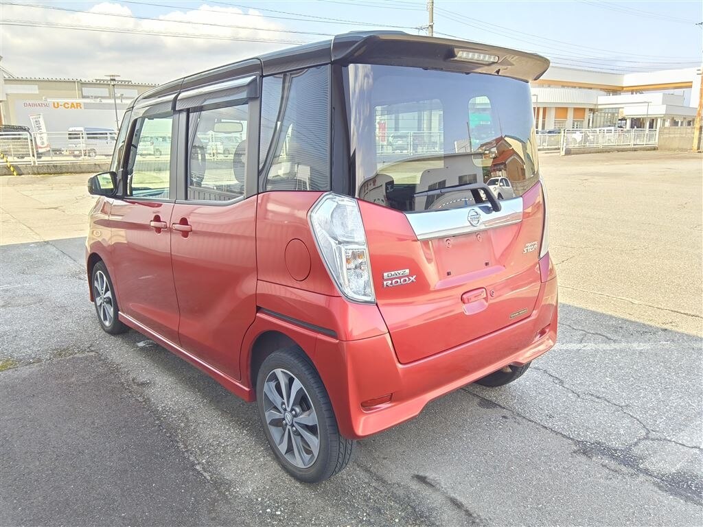 NISSAN DAYZ ROOX