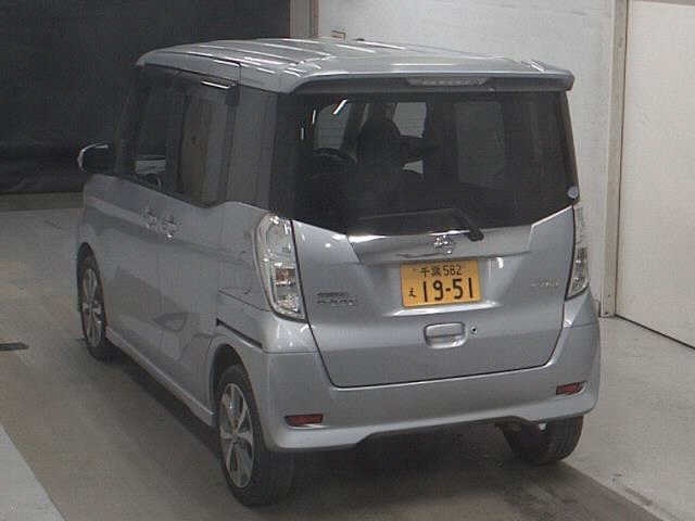 NISSAN DAYZ ROOX