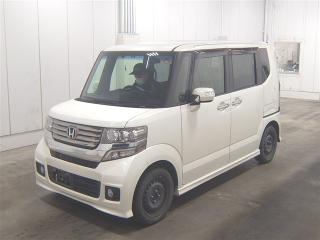 HONDA N-BOX