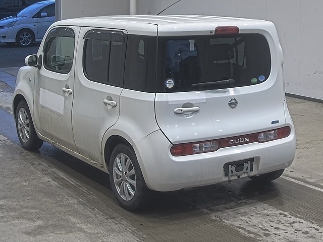 NISSAN CUBE