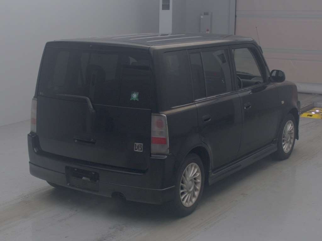TOYOTA BB
