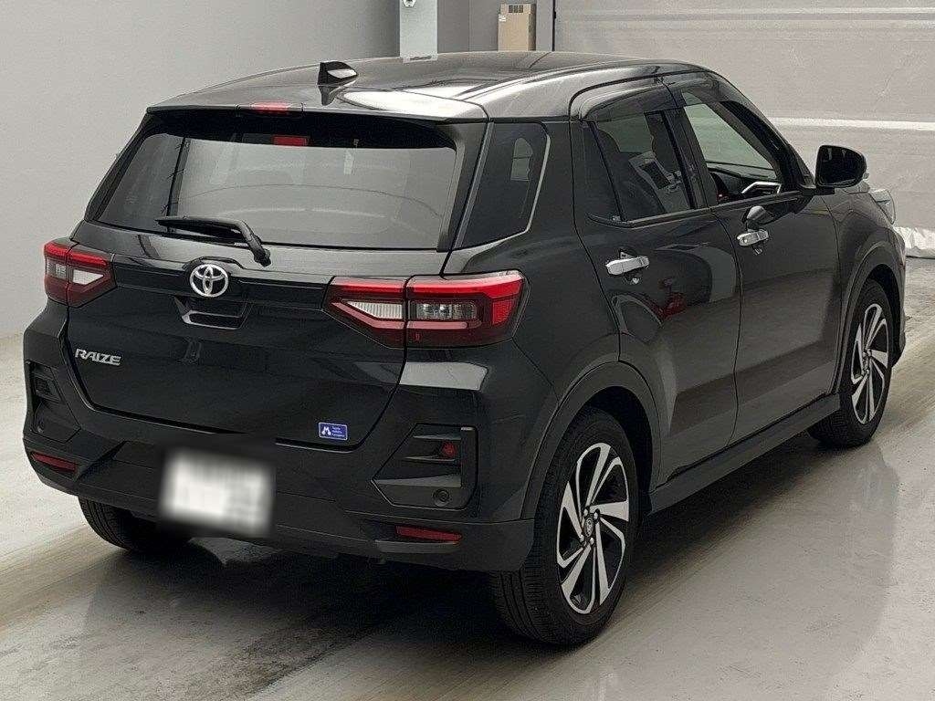 TOYOTA RAIZE