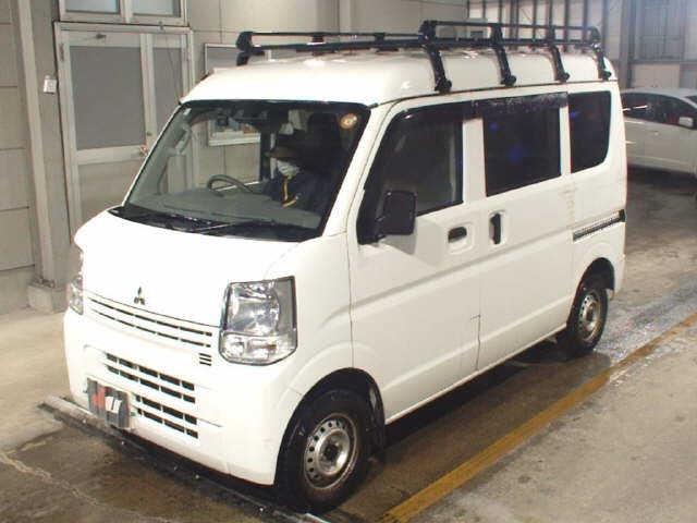 MITSUBISHI MINICAB