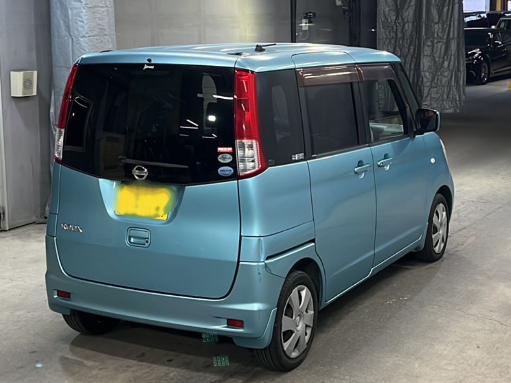 NISSAN ROOX