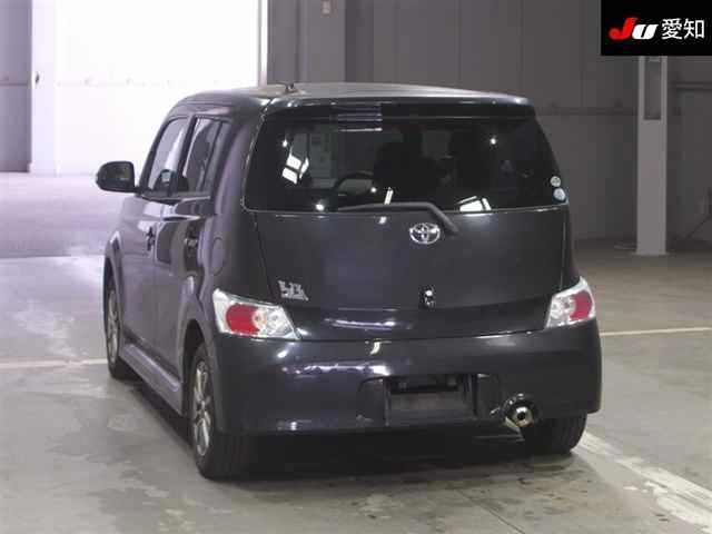 TOYOTA BB