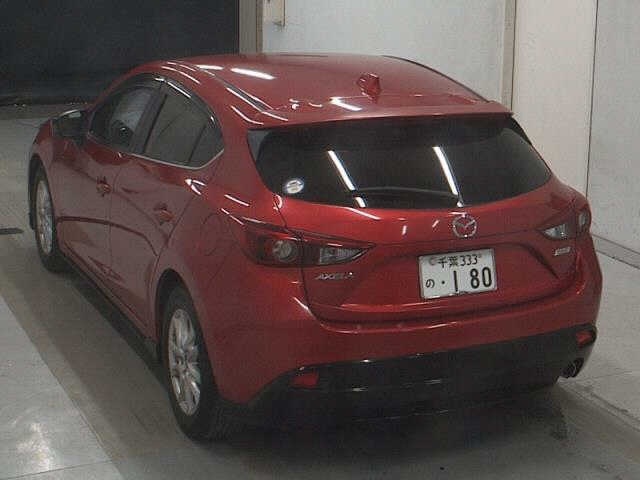MAZDA AXELA