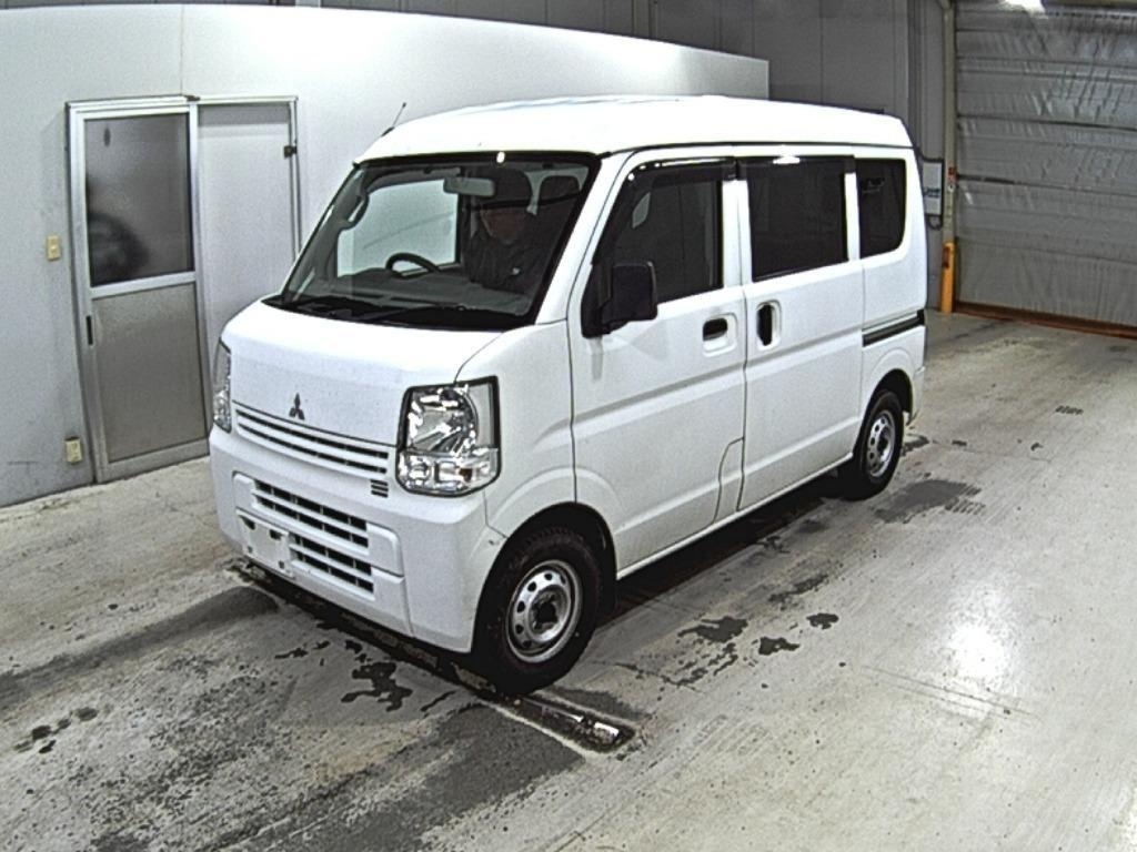 MITSUBISHI MINICAB