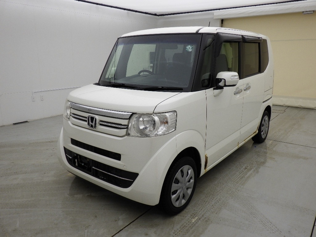 HONDA N-BOX