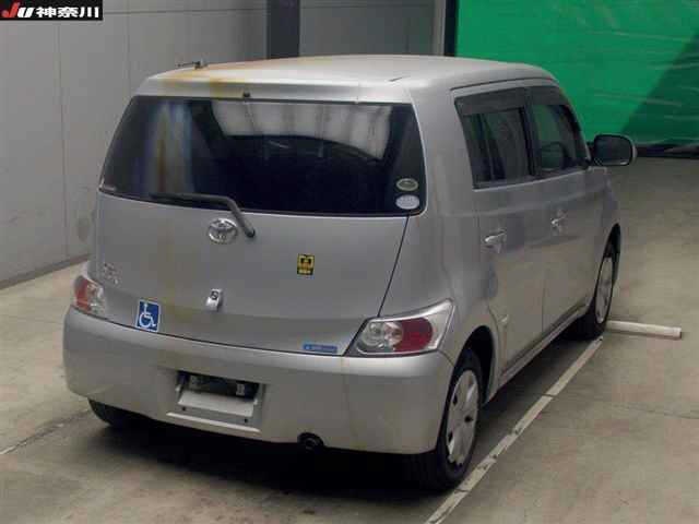 TOYOTA BB