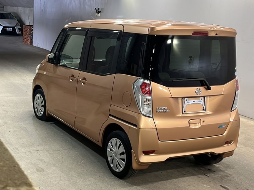 NISSAN DAYZ ROOX