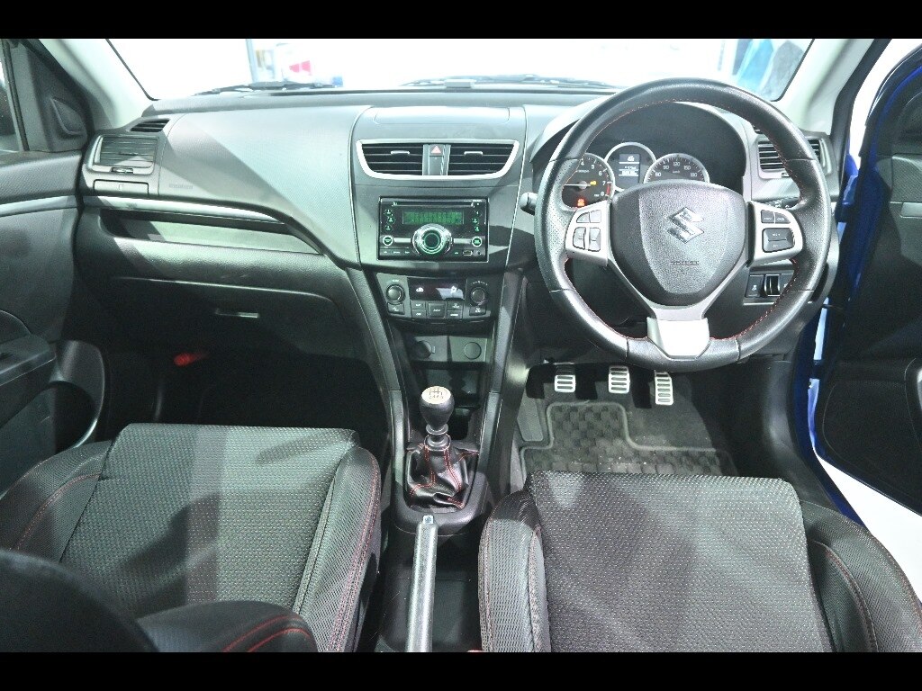 SUZUKI SWIFT