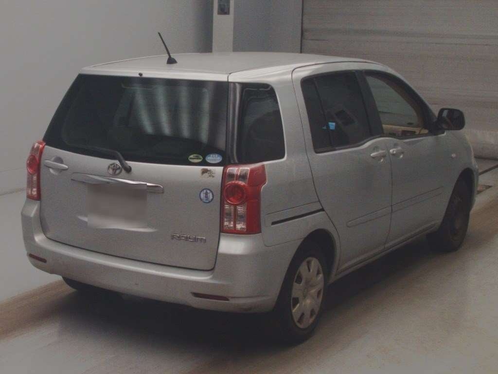 TOYOTA RAUM