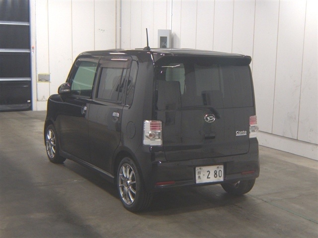 DAIHATSU MOVE CONTE