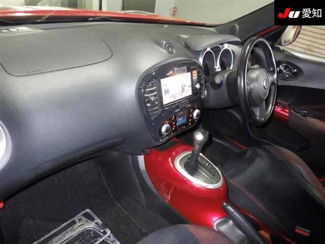 NISSAN JUKE